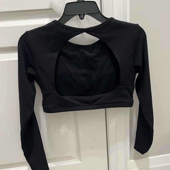 Aoxjox Long Sleeve Crop Top - Picture 4 of 5